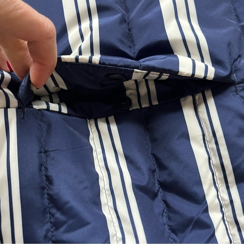 Lands End Down Puffer Vest Womens 2X Blue Deep Sea Navy Founders Stripe NEW - Picture 6 of 10